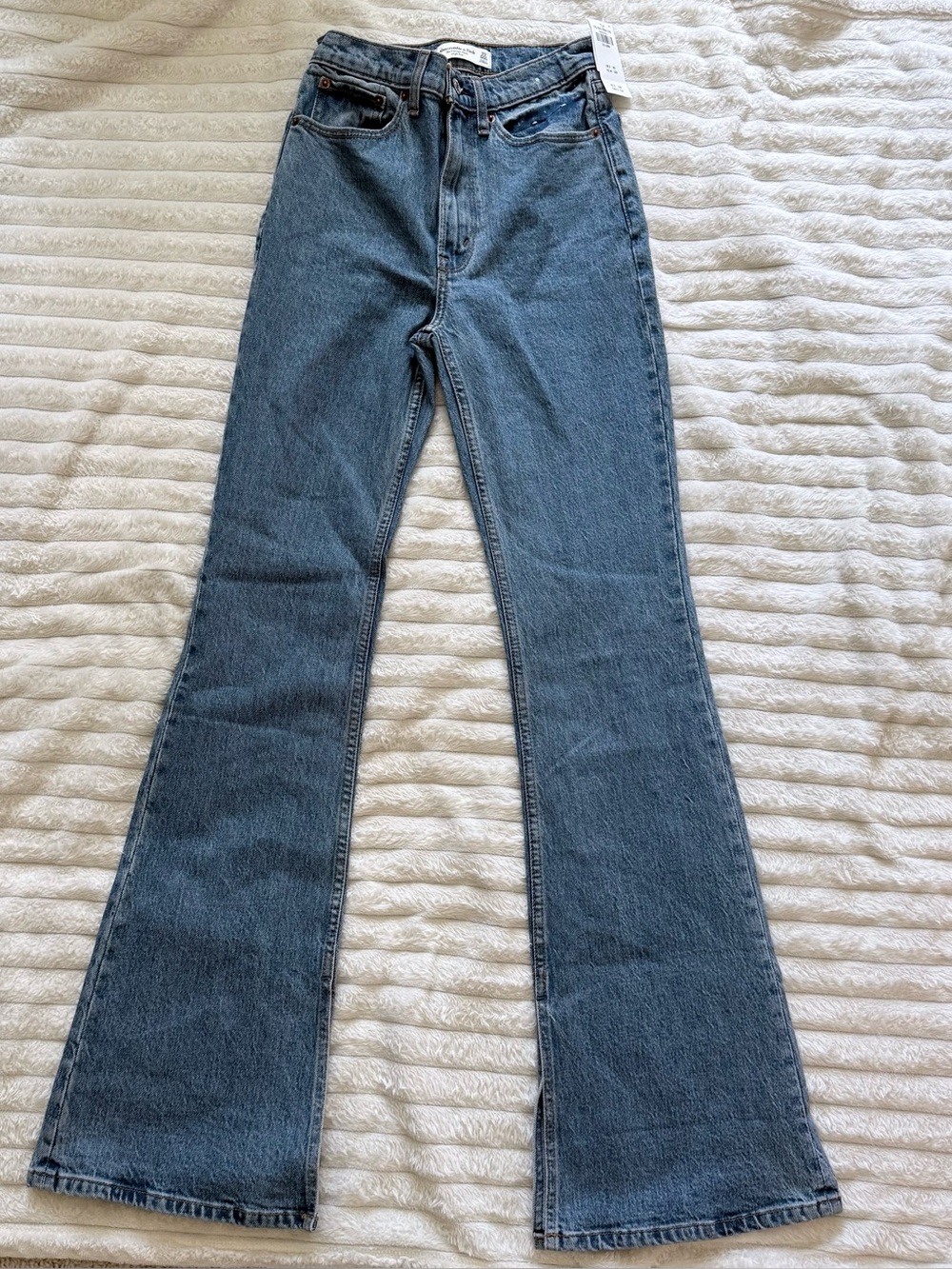 A&F The Vintage Flare High Rise Jeans